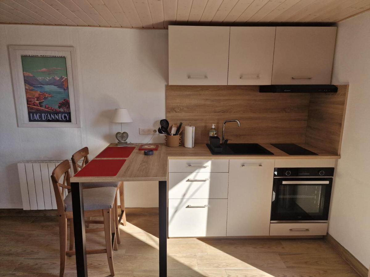 Studio Bellevue Appart Independant Renove 2024 Piscine Parking Proche Centre Annecy Poisy Eksteriør bilde